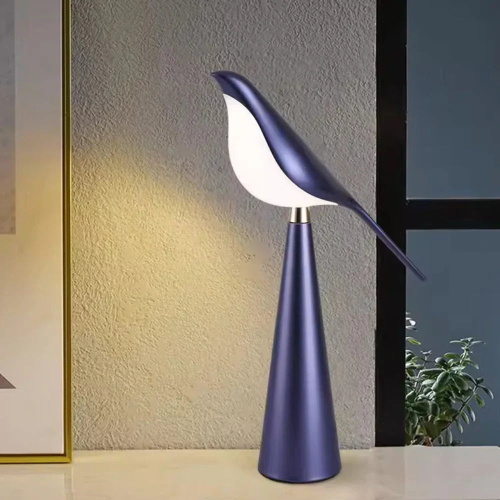 Glowvio | Whimsical Magpie Accent Lamp With Rotatable Head