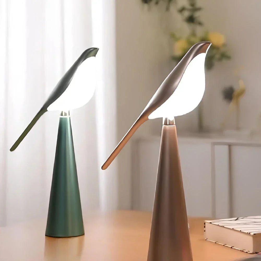 Glowvio | Whimsical Magpie Accent Lamp With Rotatable Head