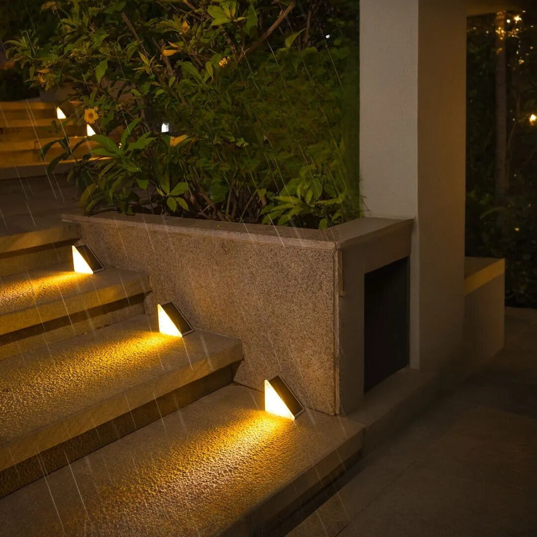 Brighture | Solar-Powered Outdoor Stair Lights With Weatherproof Design