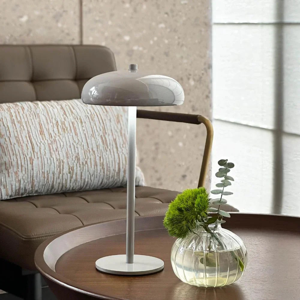 Eloria | Elegant Retro Desk Lamp