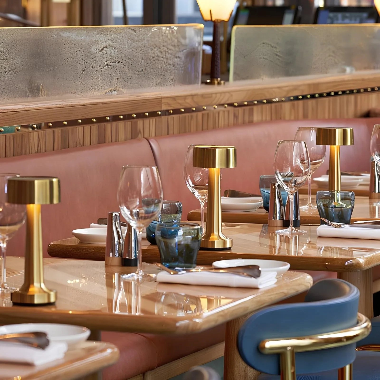 Solvix | LED Table Lamp for Restaurants Lounges