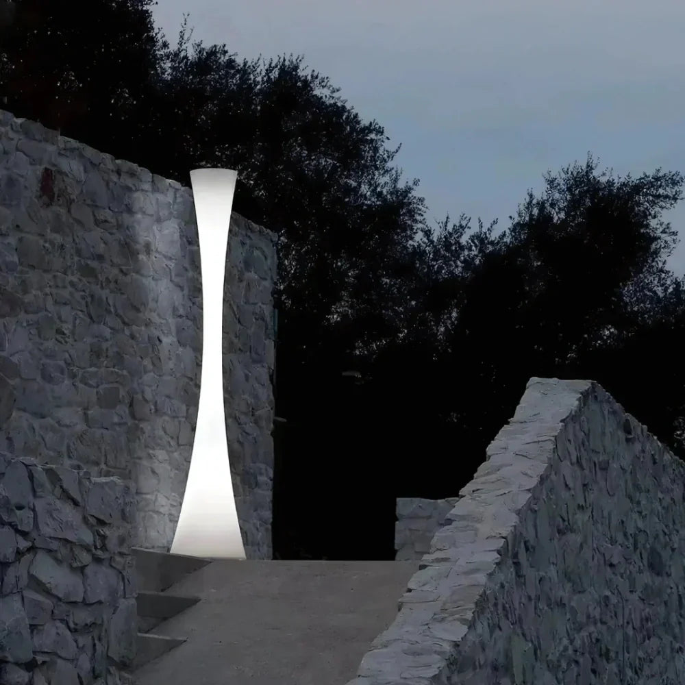AuraFox | Sculptural Outdoor Floor Lamp with Solar & USB Power