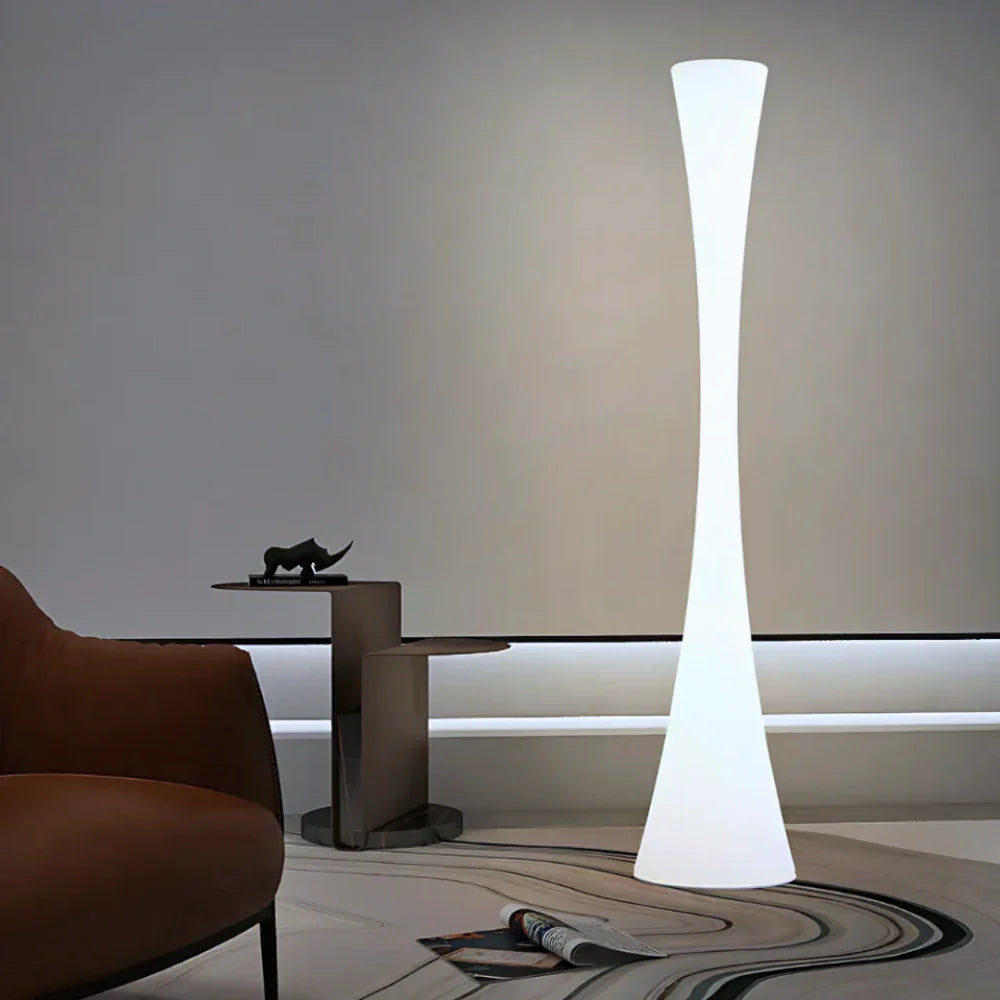 AuraFox | Sculptural Outdoor Floor Lamp with Solar & USB Power