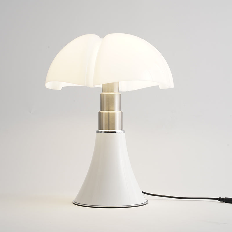 Auralux | Elegant Retro LED Table Lamp with Modern Efficiency