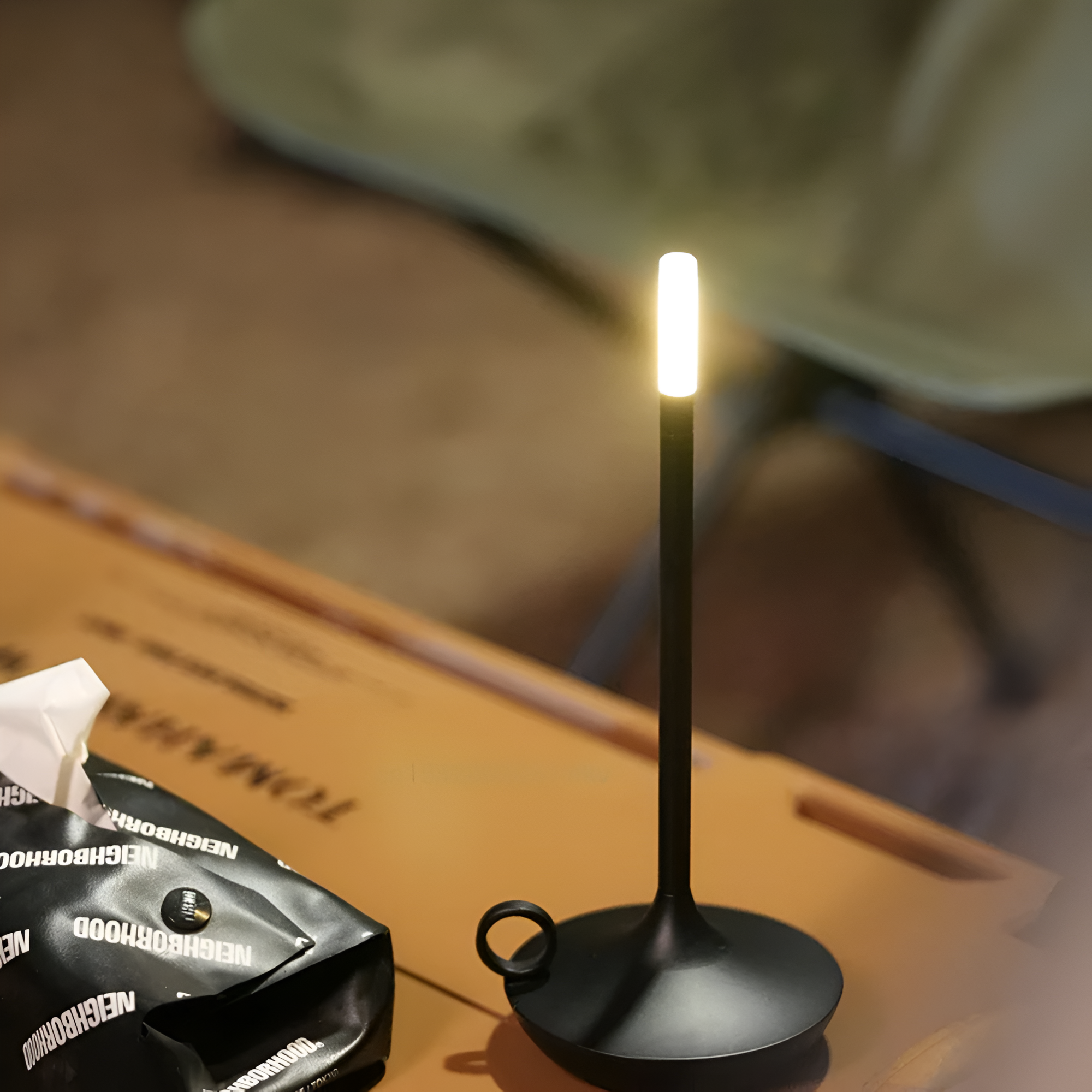 Elaris | Modern Rechargeable Pillar Lamp with Warm Dimmable Light