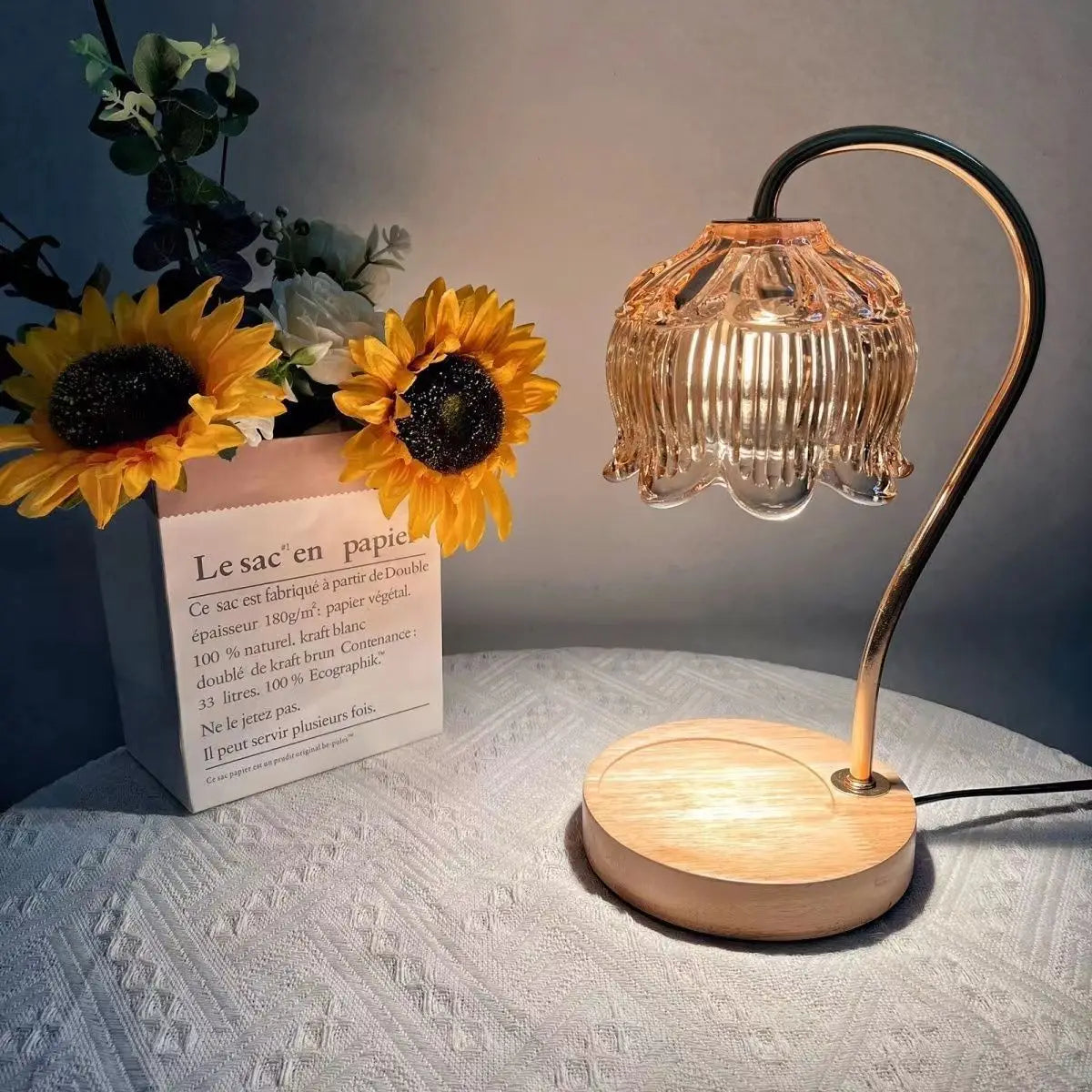 GlowPetal | Vintage-Style Glass Table Lamp with Wooden Base