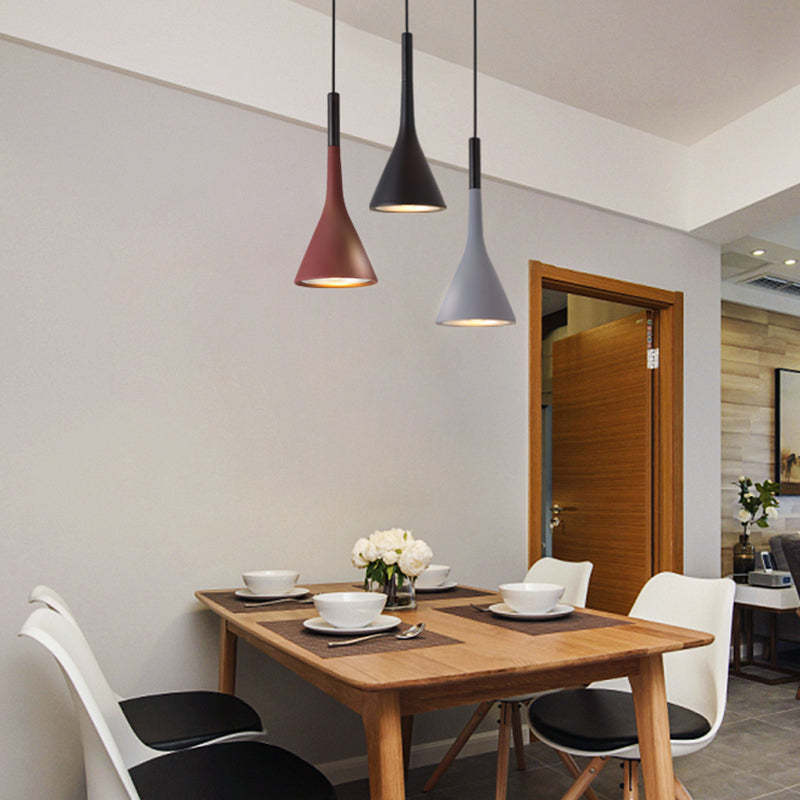 Halora | Modern Triangle Hanging Lamp Set With Soft Glow