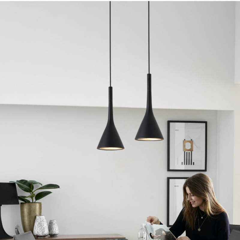 Halora | Modern Triangle Hanging Lamp Set With Soft Glow