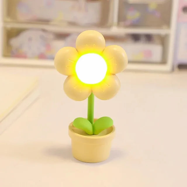 Mistalux | Petite Flower Table Lamp