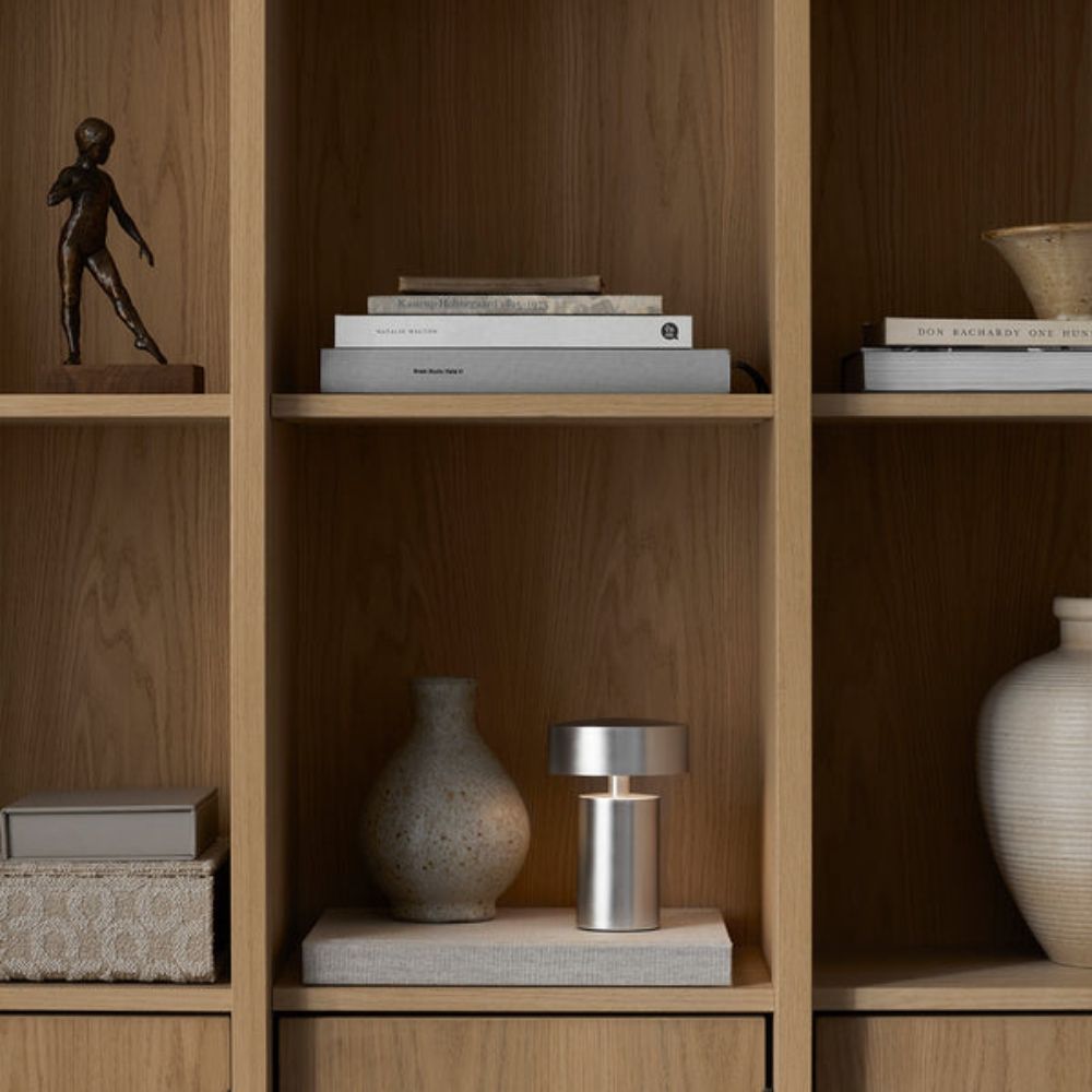 Shynari | Modern Column LED Table Lamp with Soft Ambient Glow