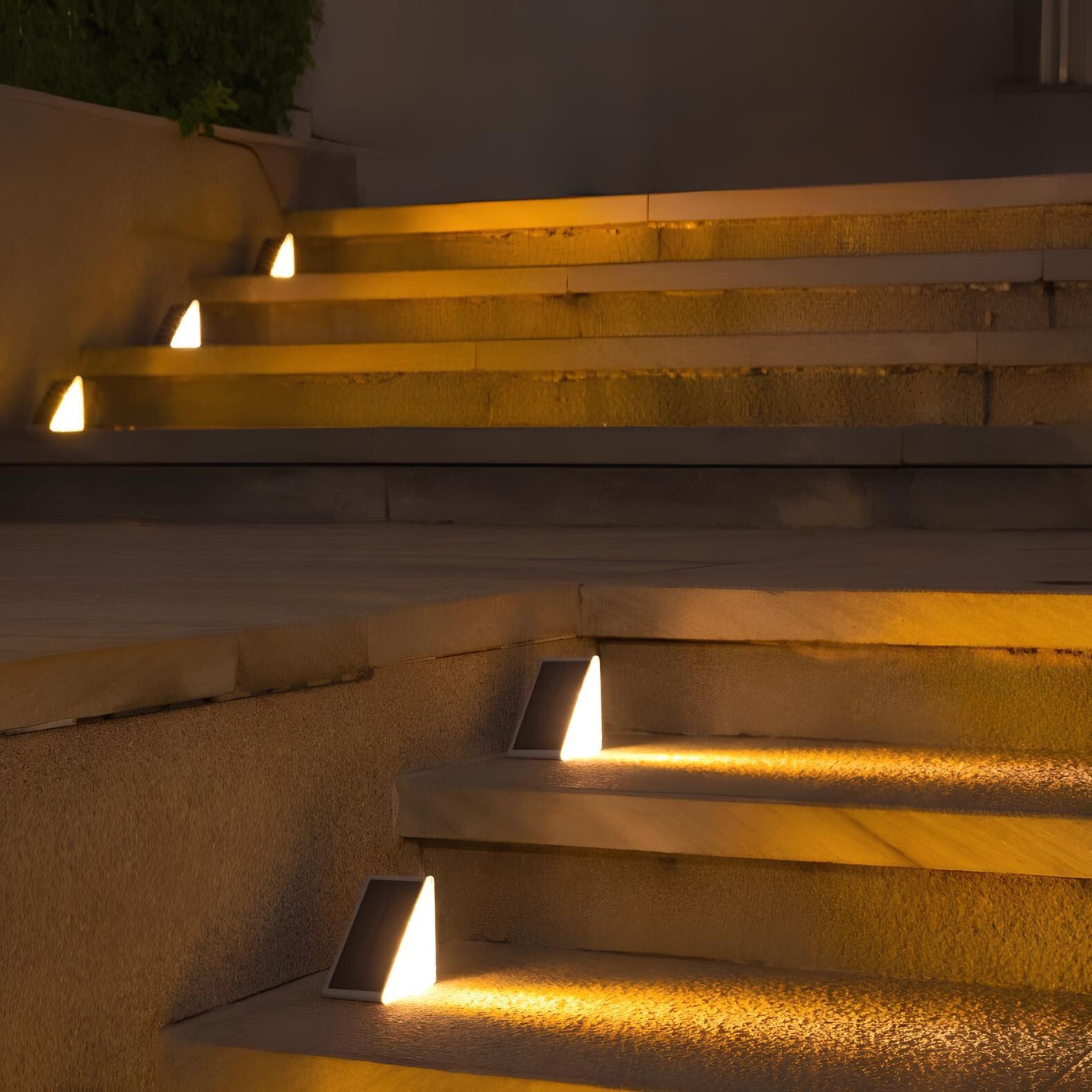 Brighture | Solar-Powered Outdoor Stair Lights With Weatherproof Design