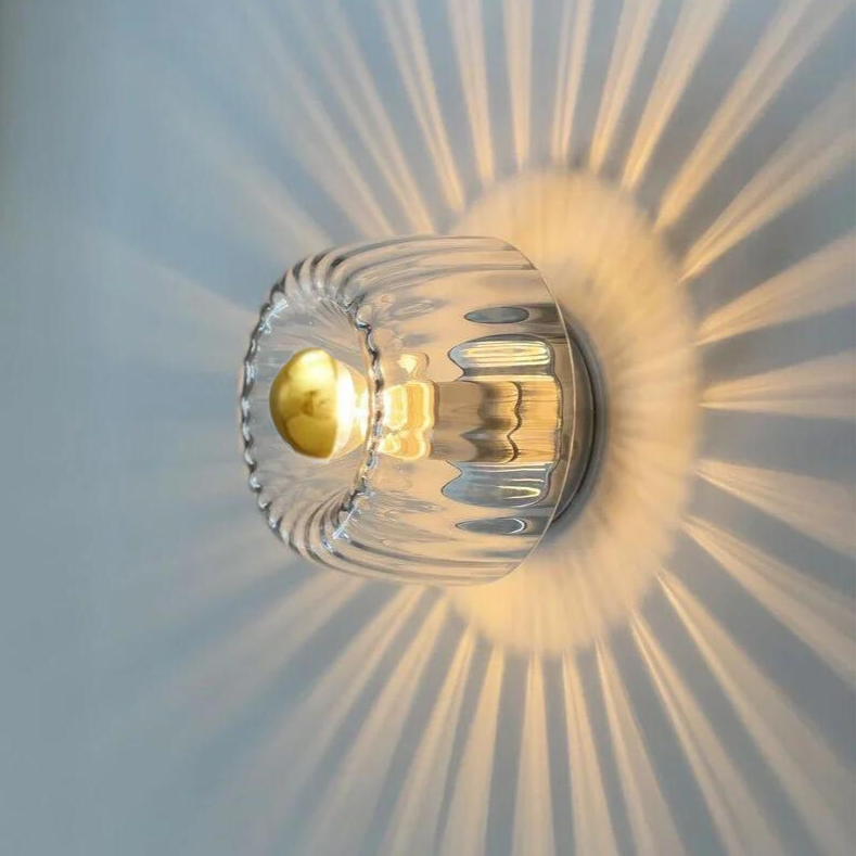 Velutra | Modern Wall Light