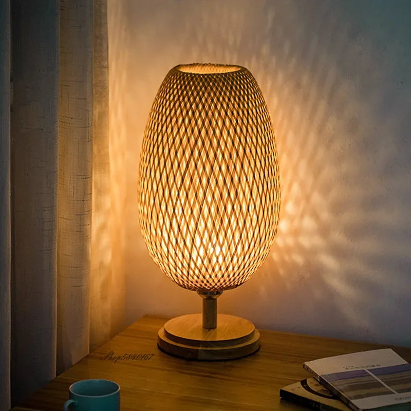 BambuGlow | Vintage Bamboo Table Lamp