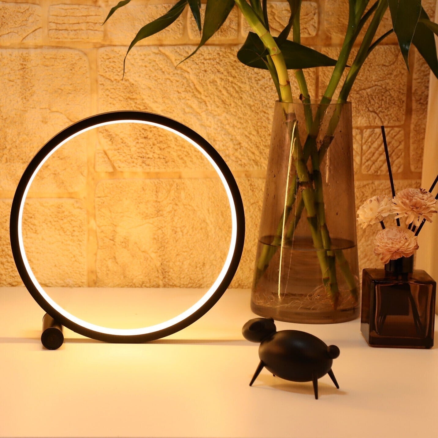 Haloa | Circular LED Ambient Night Lamp