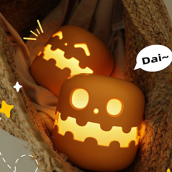Gourdy | Classic Pumpkin LED Night Light