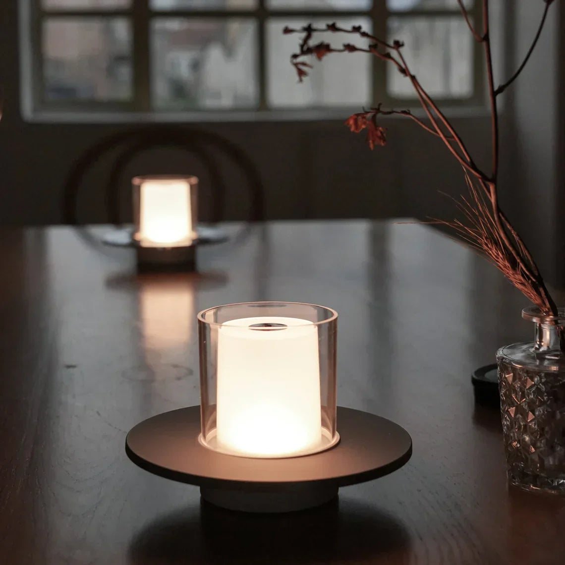 Brilluxe | Elegant Candle-Inspired Lamp With Gesture Control