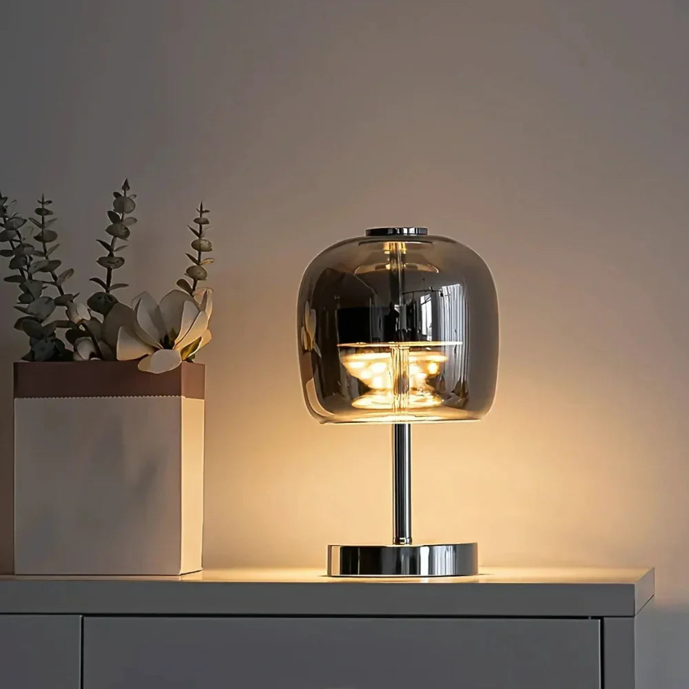 Nerra | Table lamp with modern glass dome