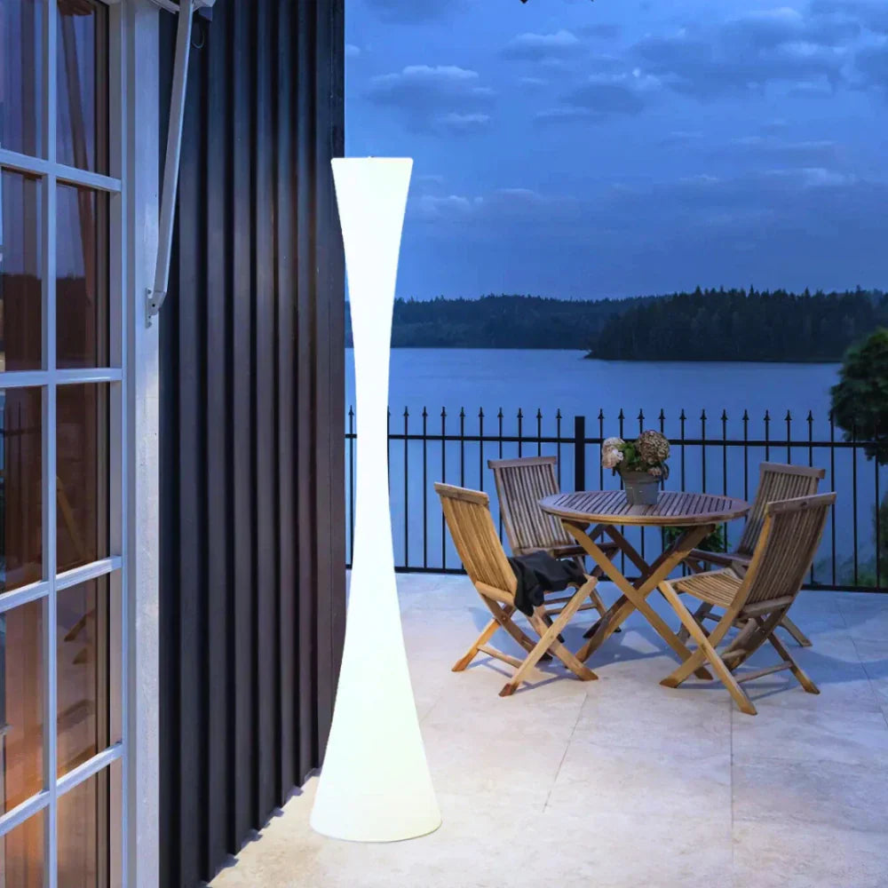 AuraFox | Sculptural Outdoor Floor Lamp with Solar & USB Power
