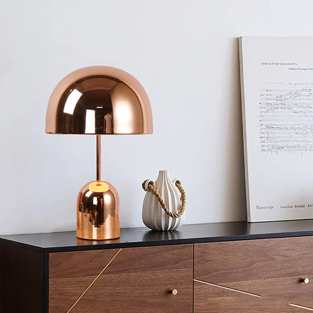 AuroraCopper | Sculptural Table Lamp with Copper Finish
