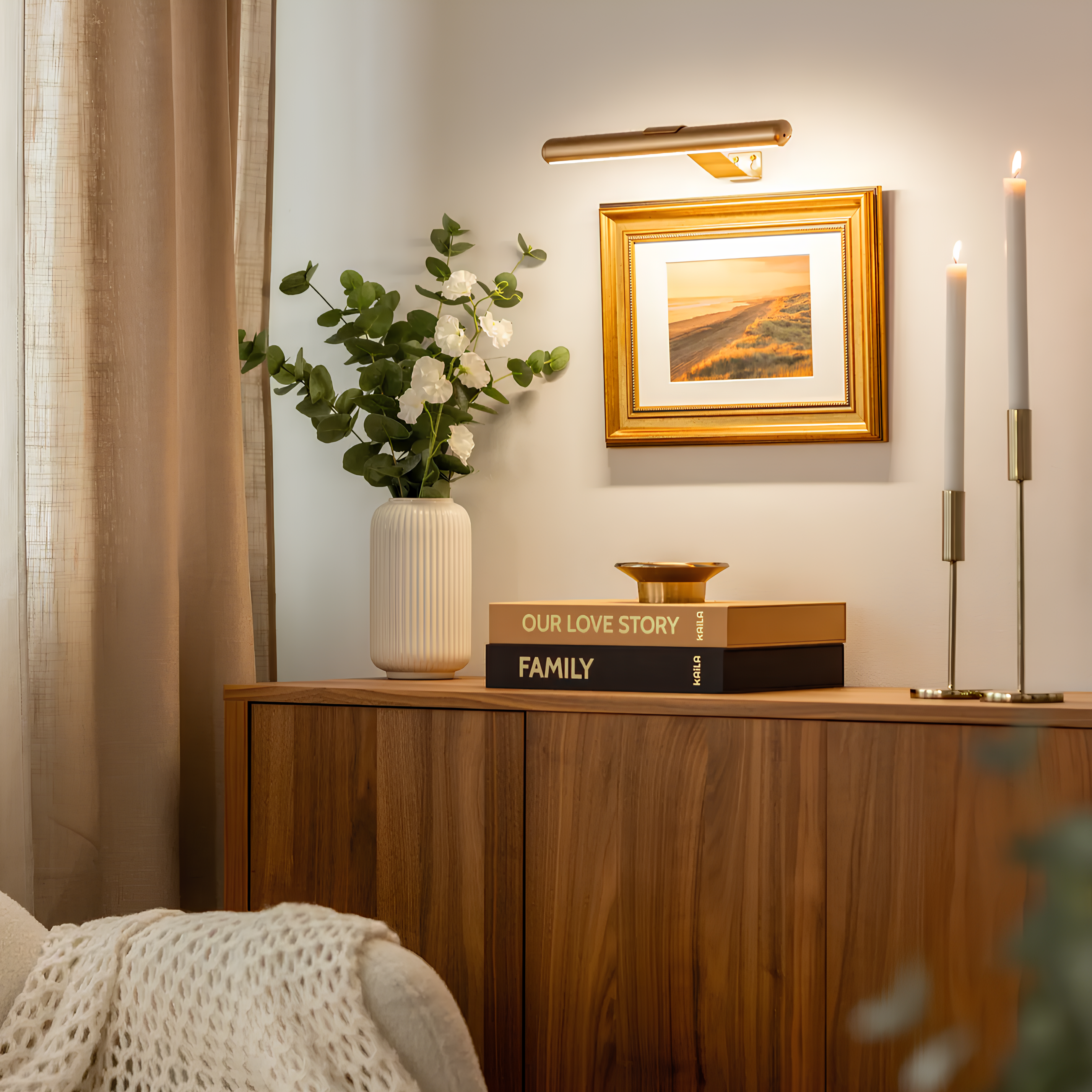 Avora | Wireless Wall Art Light for Elegant Illumination
