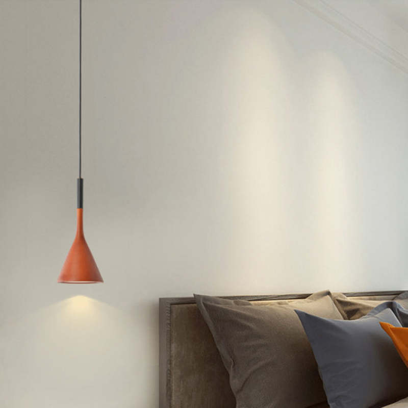 Halora | Modern Triangle Hanging Lamp Set With Soft Glow