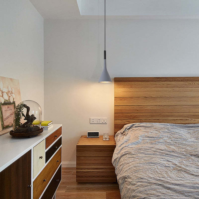 Halora | Modern Triangle Hanging Lamp Set With Soft Glow