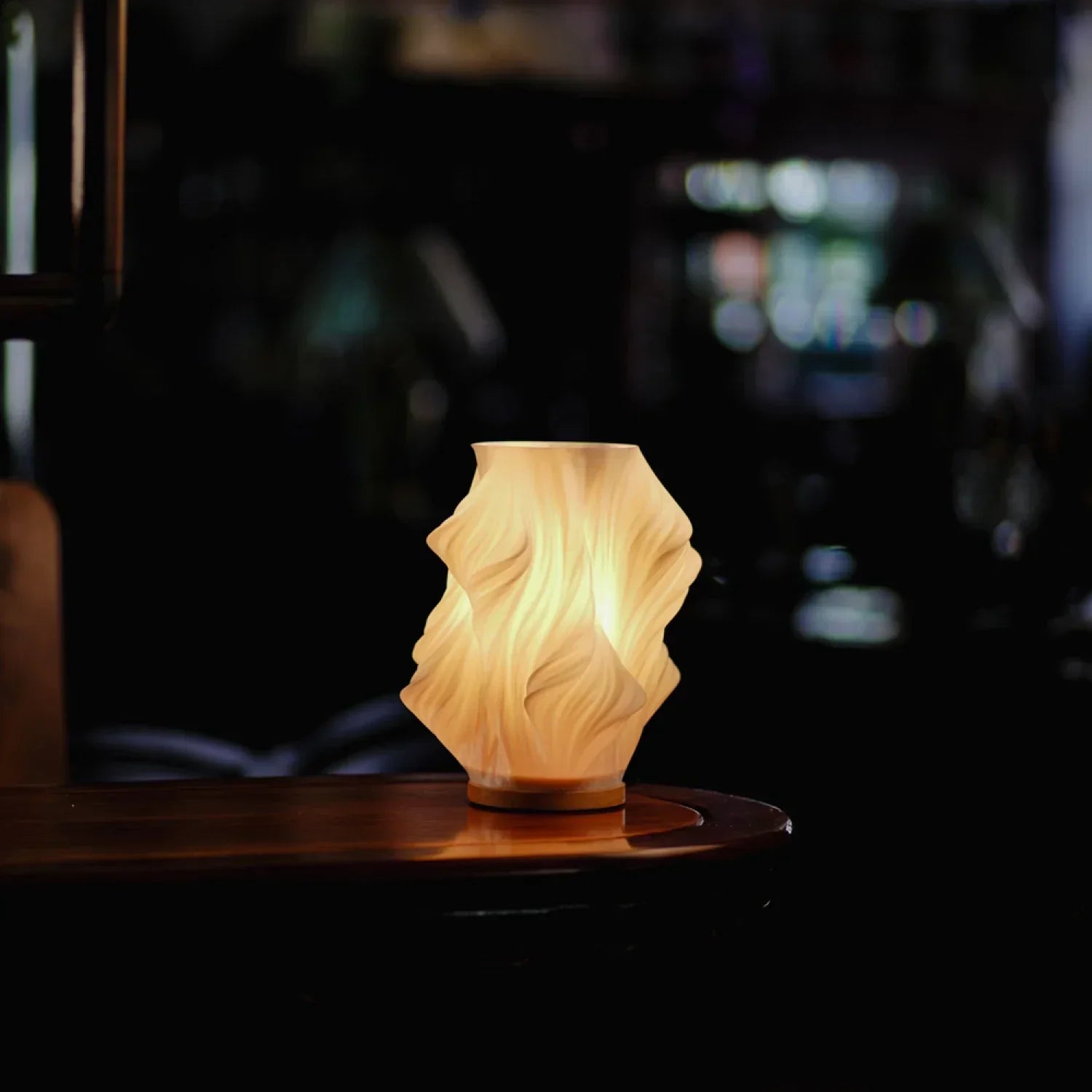 Helionyx | Sculpted LED Lamp with USB and Dimmable Glow