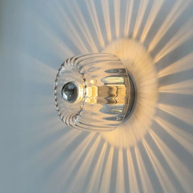 Velutra | Modern Wall Light