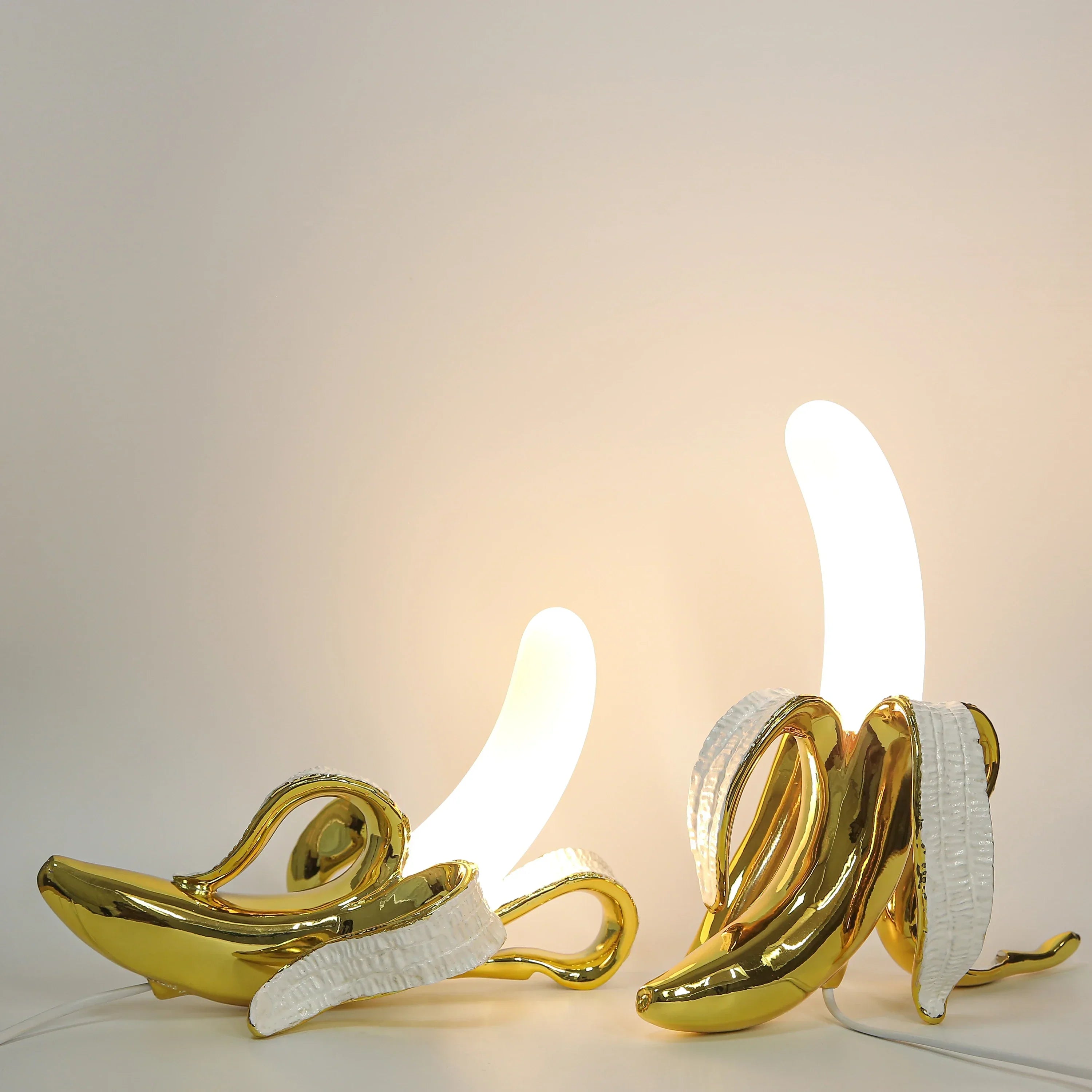 Virelux | Playful Banana-Shaped Decorative Table Lamp
